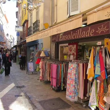 アパート Elly カンヌ